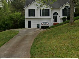 74 Blacks Mill Trce E, Dawsonville, GA