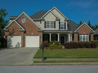 3085 Sweet Basil Ln, Loganville, GA 30052