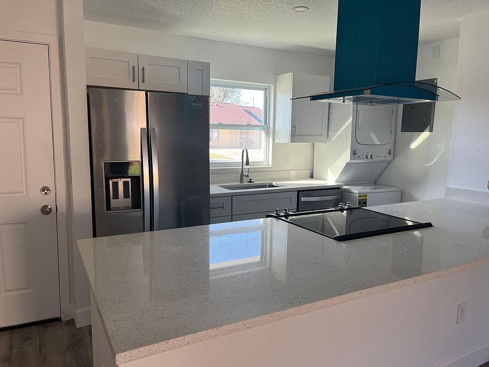 1st image of 481 E Jessup Ave #483