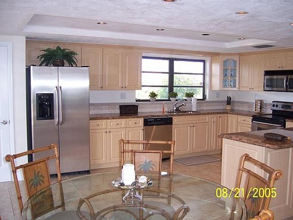 5th image of 142 Bessie Rd