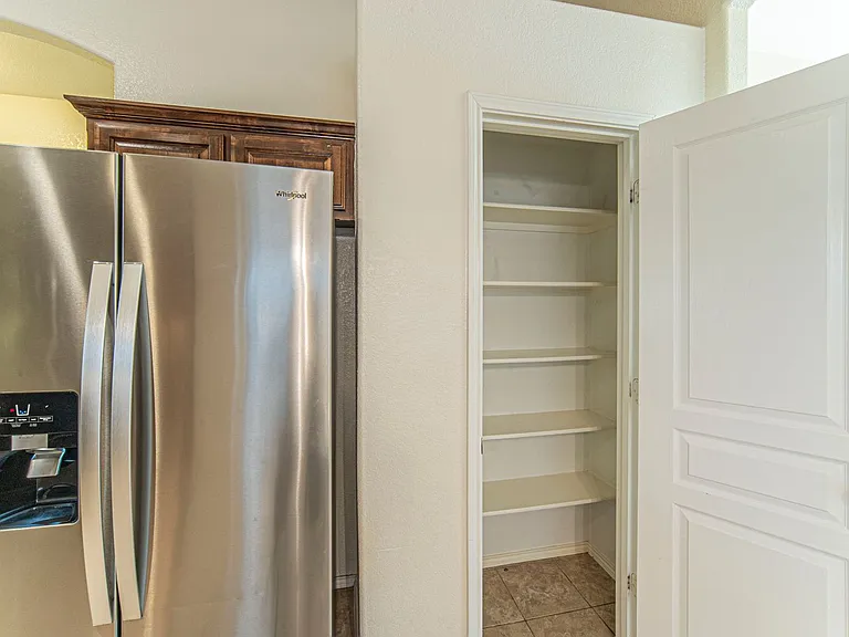 8036 Branch Hollow Trl — Photo 8
