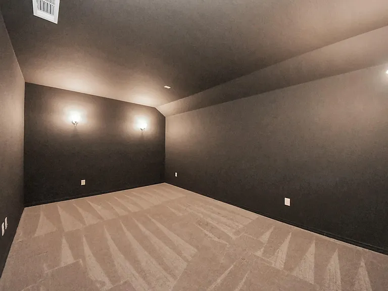 28215 Shorecrest Ln — Photo 34