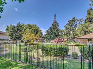 408 Roundtree Ct, Sacramento, CA 95831