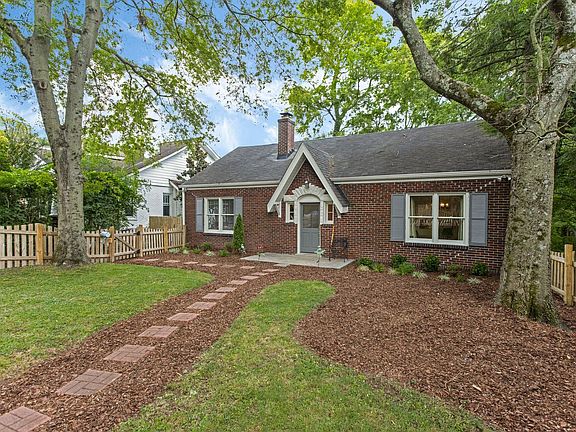 2nd image of 3026 Brightwood Ave