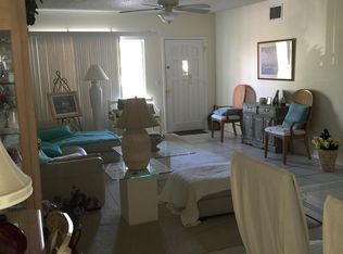 2401 Ecuadorian Way APT 57, Clearwater, FL 33763