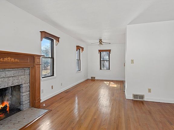 4th image of 2919 Wasson Way