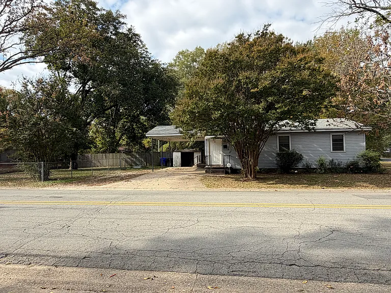 517 Ingram St — Photo 7