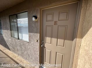 695 Massachusetts Ave APT E, Beaumont, CA 92223