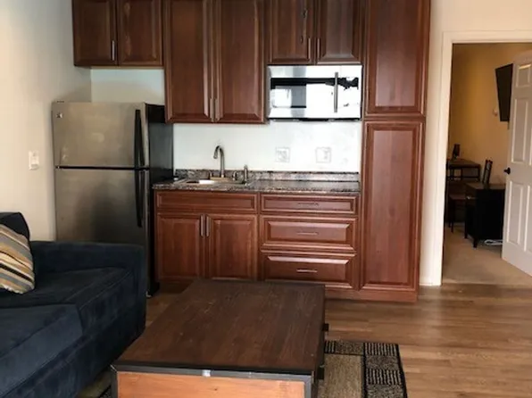 17200 Newhope St APT 6, Fountain Valley, CA 92708