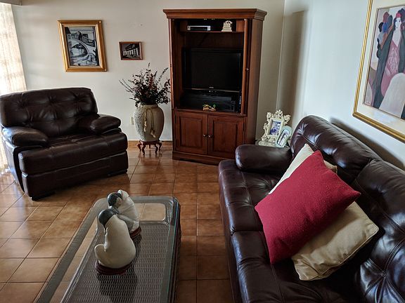 3rd image of 571 NW 99th Ct #571