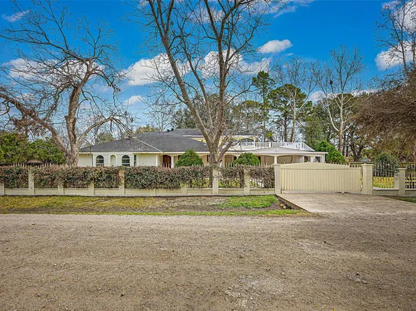 12710 McClosky St, Houston, TX 77037