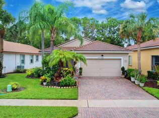 8195 Bellafiore Way, Boynton Beach, FL 33472