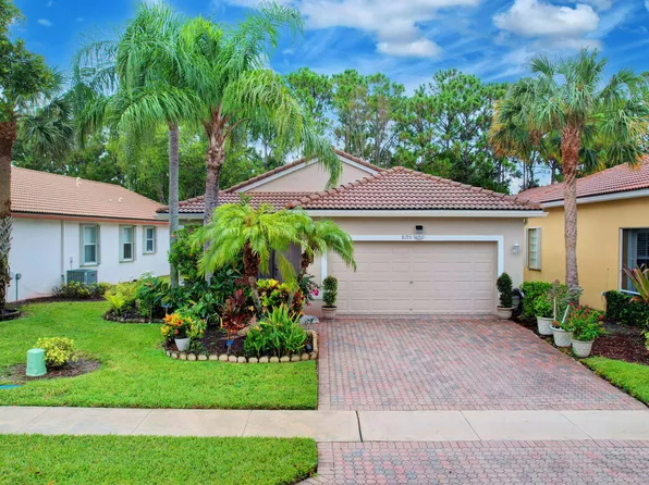 8195 Bellafiore Way, Boynton Beach, FL 33472