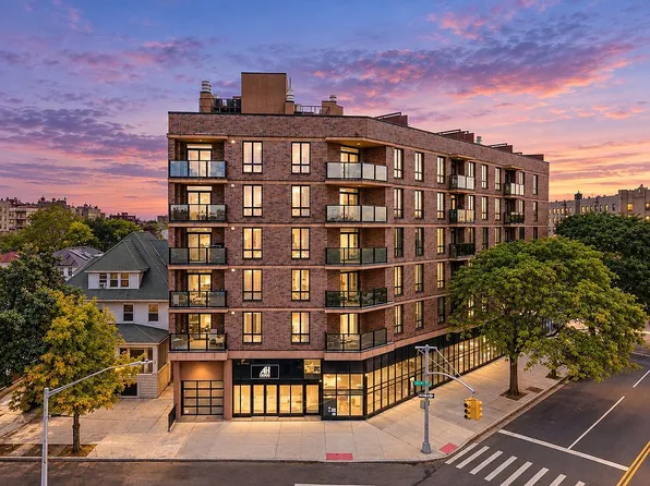 1502 W 1st St #5C, Brooklyn, NY 11204