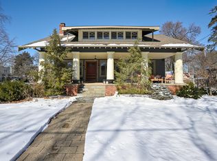 201 E Madison Ave, Wheaton, IL