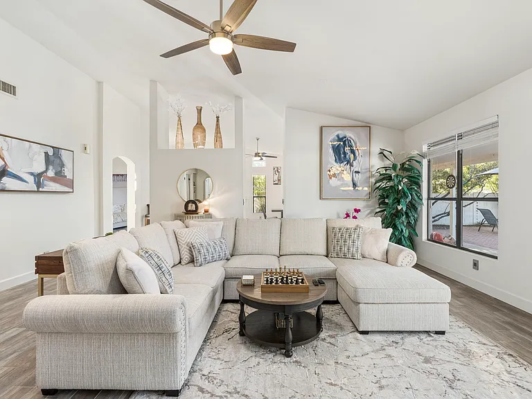 5015 E Karen Dr — Photo 26