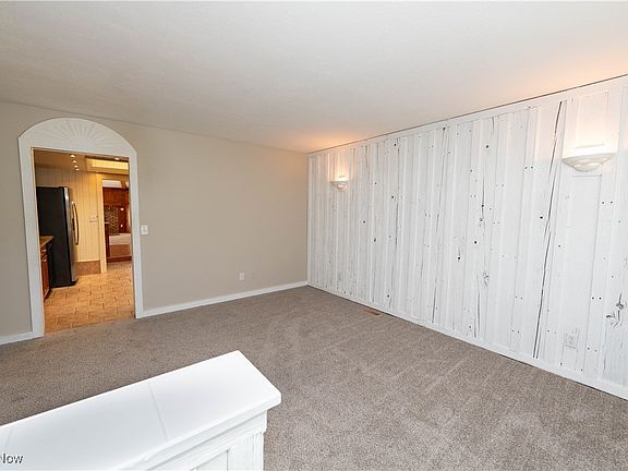 3rd image of 6362 Ambrose Dr