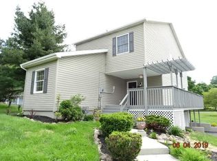 237 Tompkins Rd, Montgomery, NY 12549