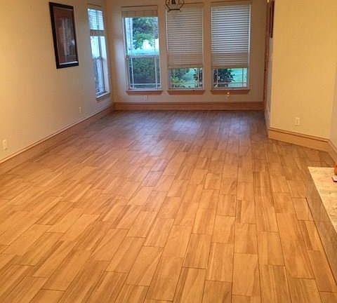 2nd image of 15085 Sherwood Way