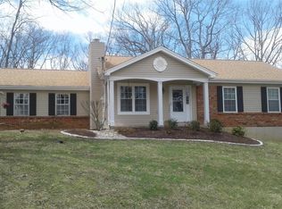 7551 Vista Dr, Cedar Hill, MO