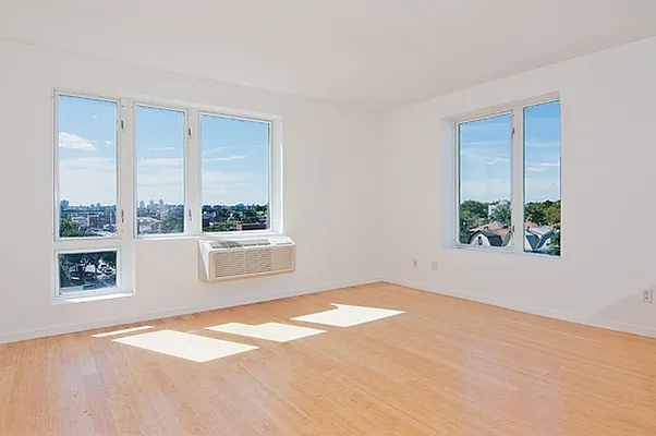 Sold by Nest Seekers International | media 8