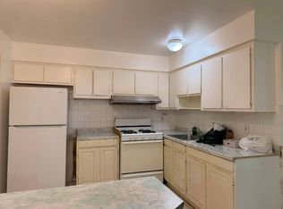 4124 Parsons Blvd APT 3, Flushing, NY 11355
