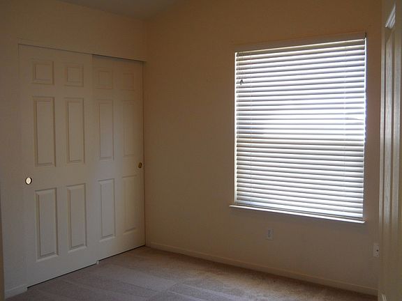 5th image of 2039 Foothill Vista Dr