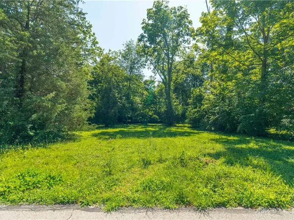 7914 Melody Rd, Dayton, OH 45415