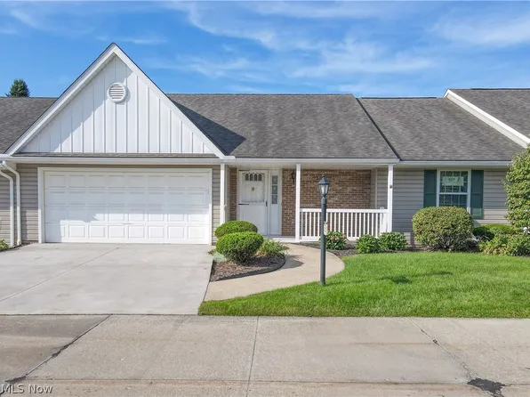 230 Park Place Dr, Wadsworth, OH 44281
