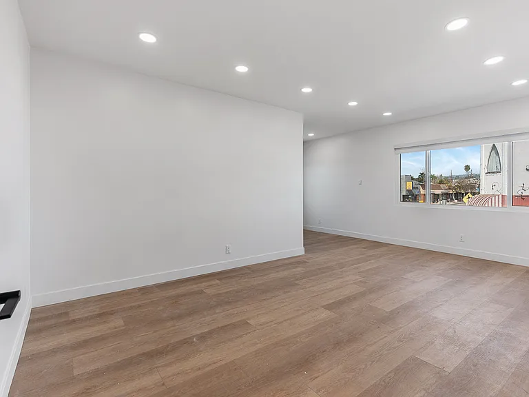 8960 Hargis St #3 — Photo 6
