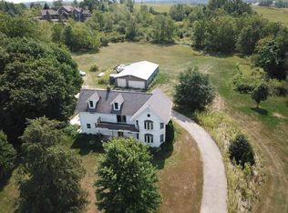 6861 Cross Country Rd, Verona, WI 53593