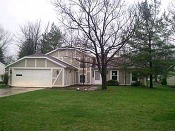 2nd image of 20691 Forestwood Dr