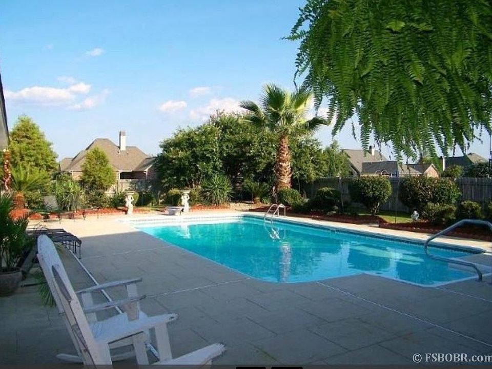 2nd image of 36530 Lucas Dr