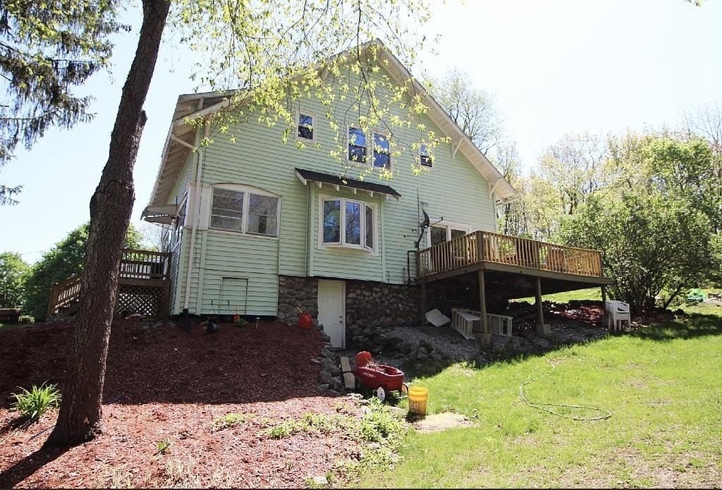 15 Rochdale St, Auburn, MA 01501 Zillow