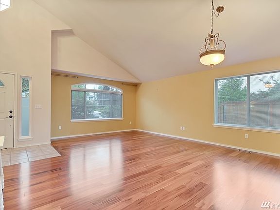 4th image of 8706 133rd Street Ct E