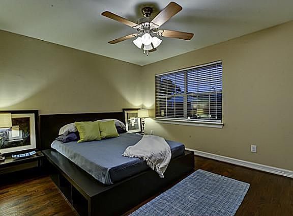 5th image of 4808A Bradford Dr