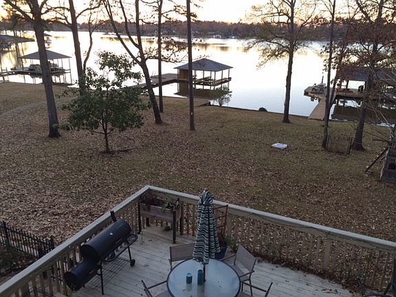 2nd image of 4049 Woodway Dr