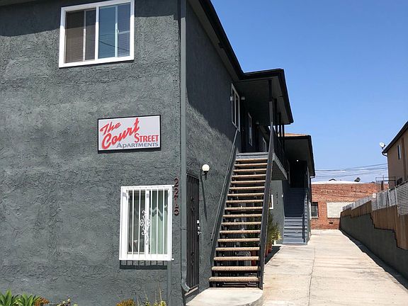 2nd image of 2213 W Court St
