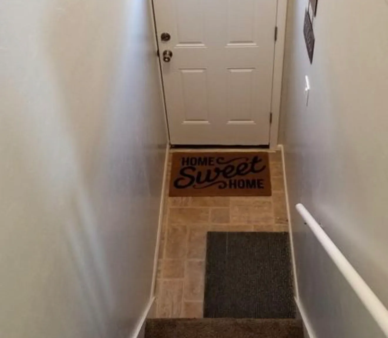 2 bed, 850 sqft, $1,600 — Photo 3