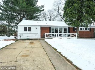 5208 Garner St, Springfield, VA 22151