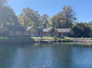 3280 E Fitzgerald Rd, Decatur, IL 62521