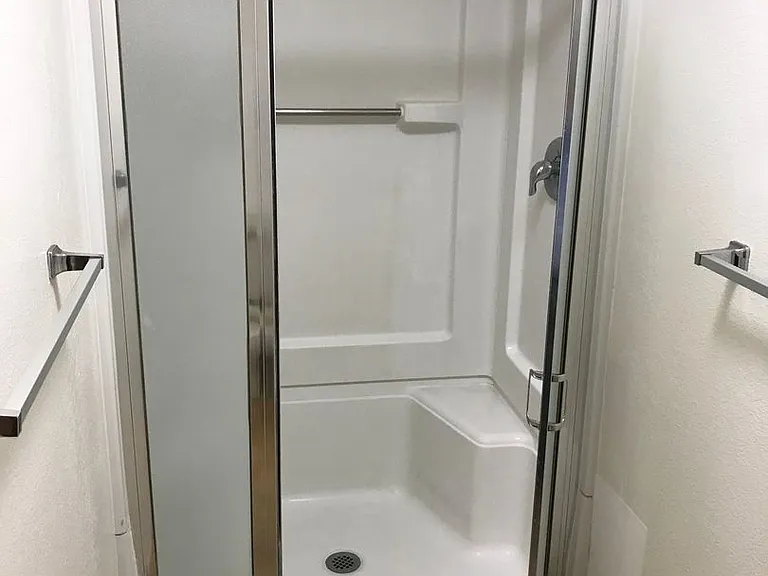 4271 N Pennfield Pl — Photo 14