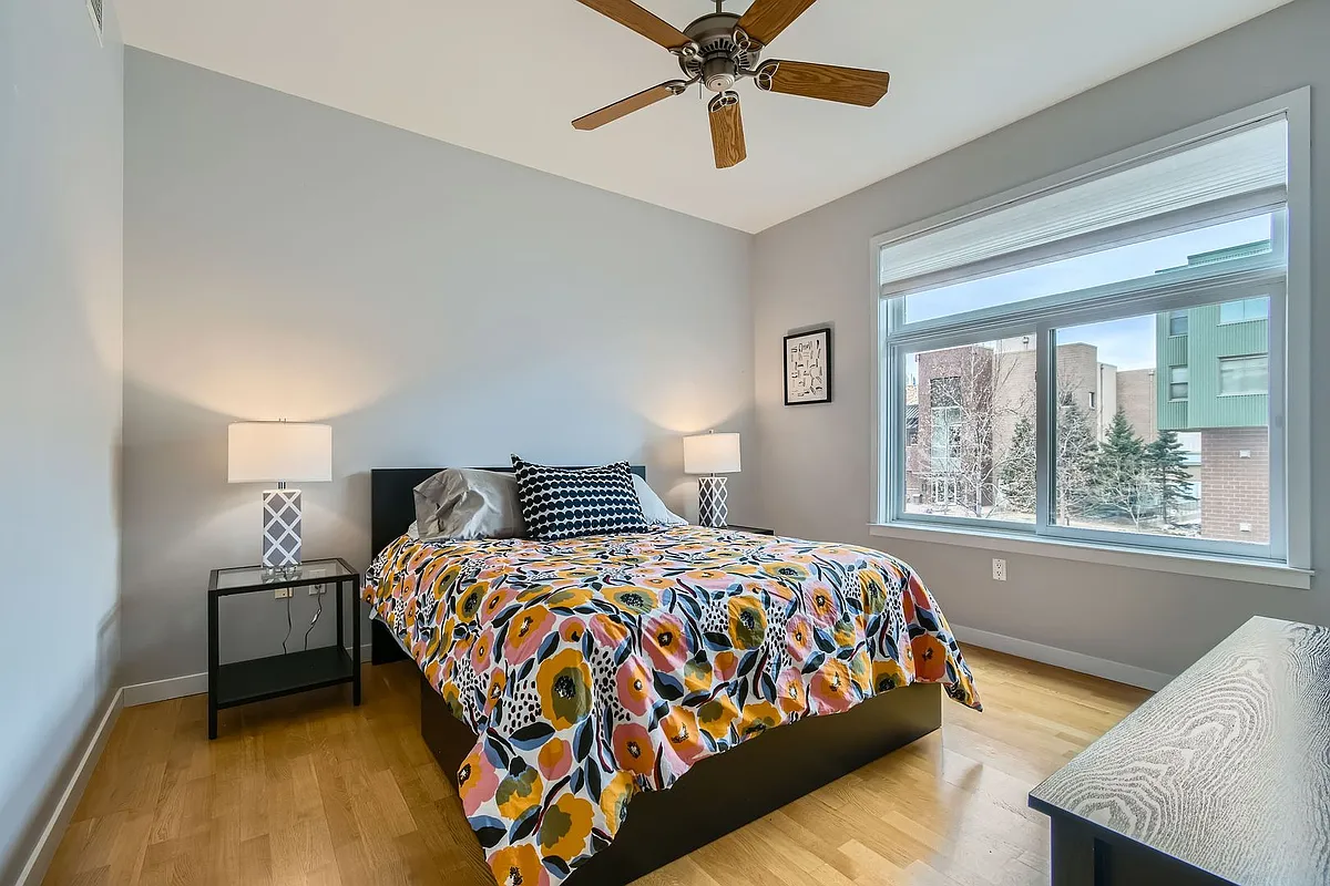 Building Photo - 3601 Arapahoe Ave #204