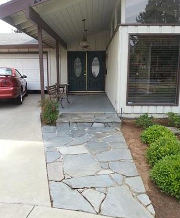 2nd image of 2402 W Valewood St
