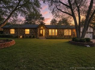 2549 SE Regency Rd, Bartlesville, OK 74006