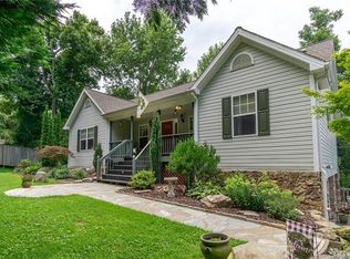 59 Cedar Mountain Rd, Asheville, NC 28803