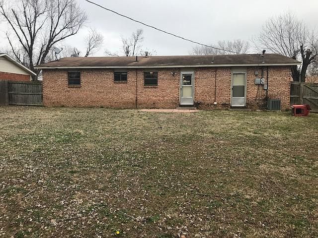 1st image of 1820 S Craig Cir