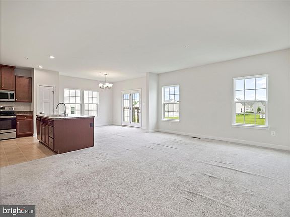 5th image of 18211 Brownstone Pl