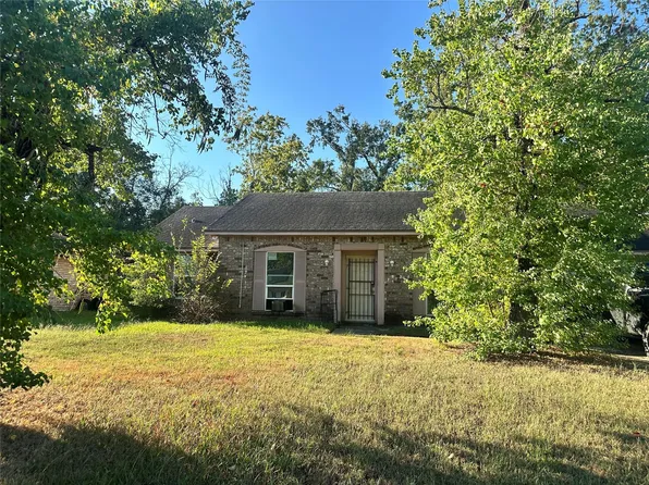 9254 Richland Dr, Houston, TX 77078