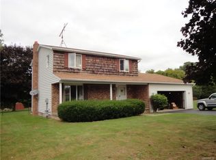 6603 Old Niagara Rd, Lockport, NY 14094